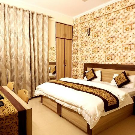 Hotel Sun Haven Greater Noida Eksteriør billede