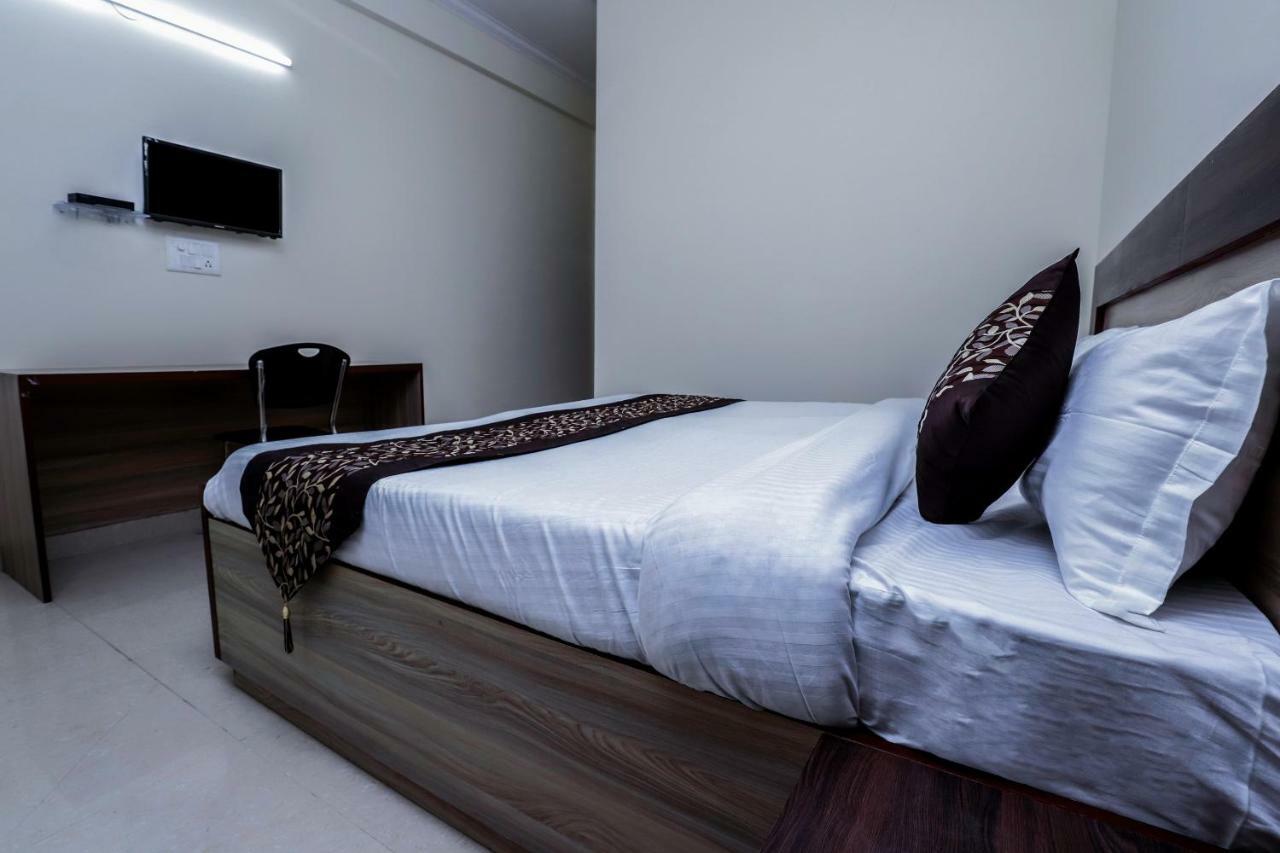 Hotel Sun Haven Greater Noida Eksteriør billede