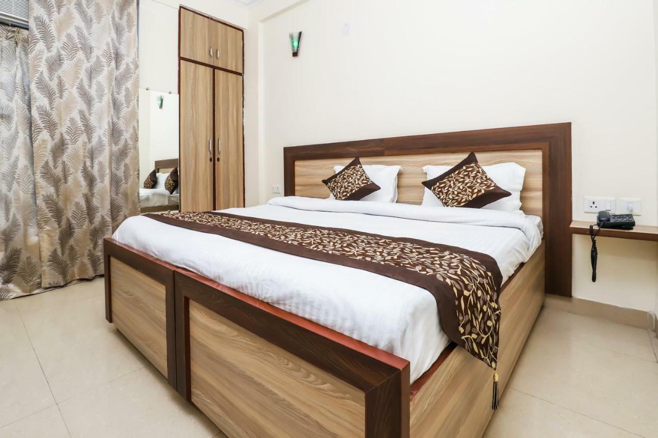 Hotel Sun Haven Greater Noida Eksteriør billede